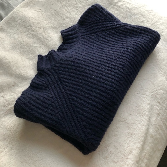 Navy mock neck knit sweater - Picture 4 of 4